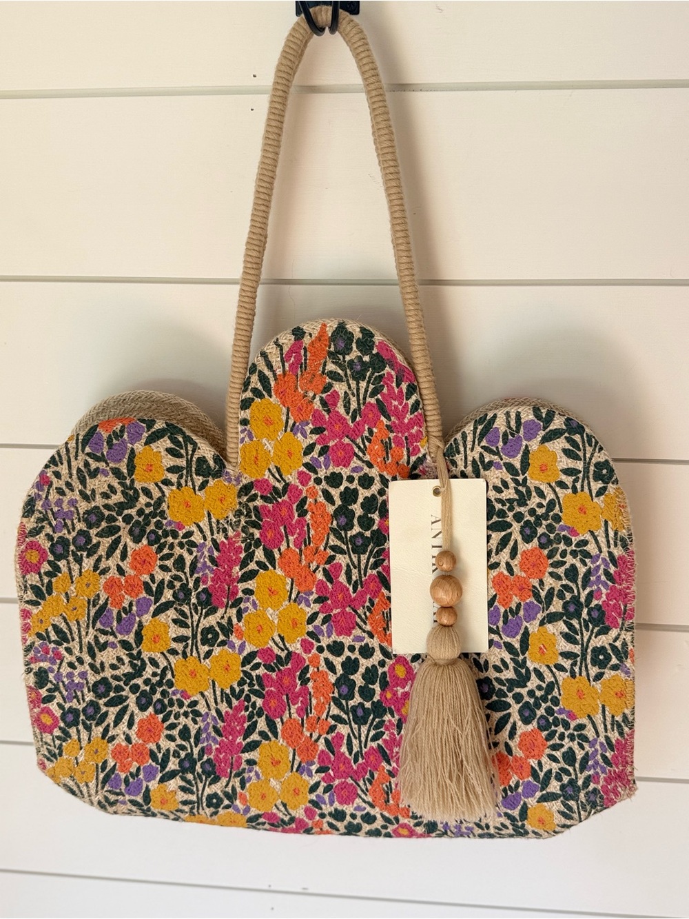 NWT Stunning Antik Kraft Jute Floral Shoulder Bag Scalloped Edge